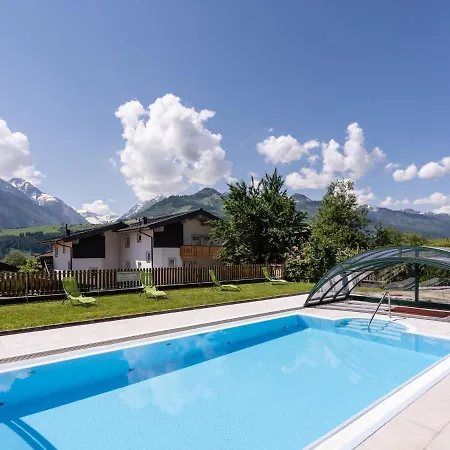 Luxurious In F Rth With Pool *