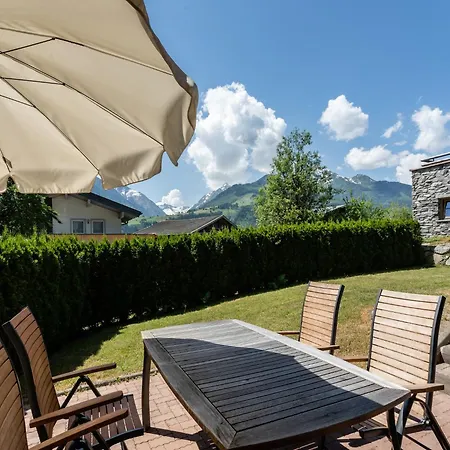 アパート Alpine Near Kaprun ピーゼンドルフ