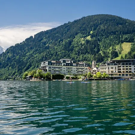 Alpine Near Kaprun * ピーゼンドルフ