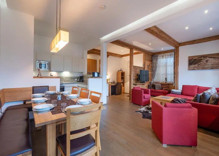 Alpine Near Kaprun 피센도르프